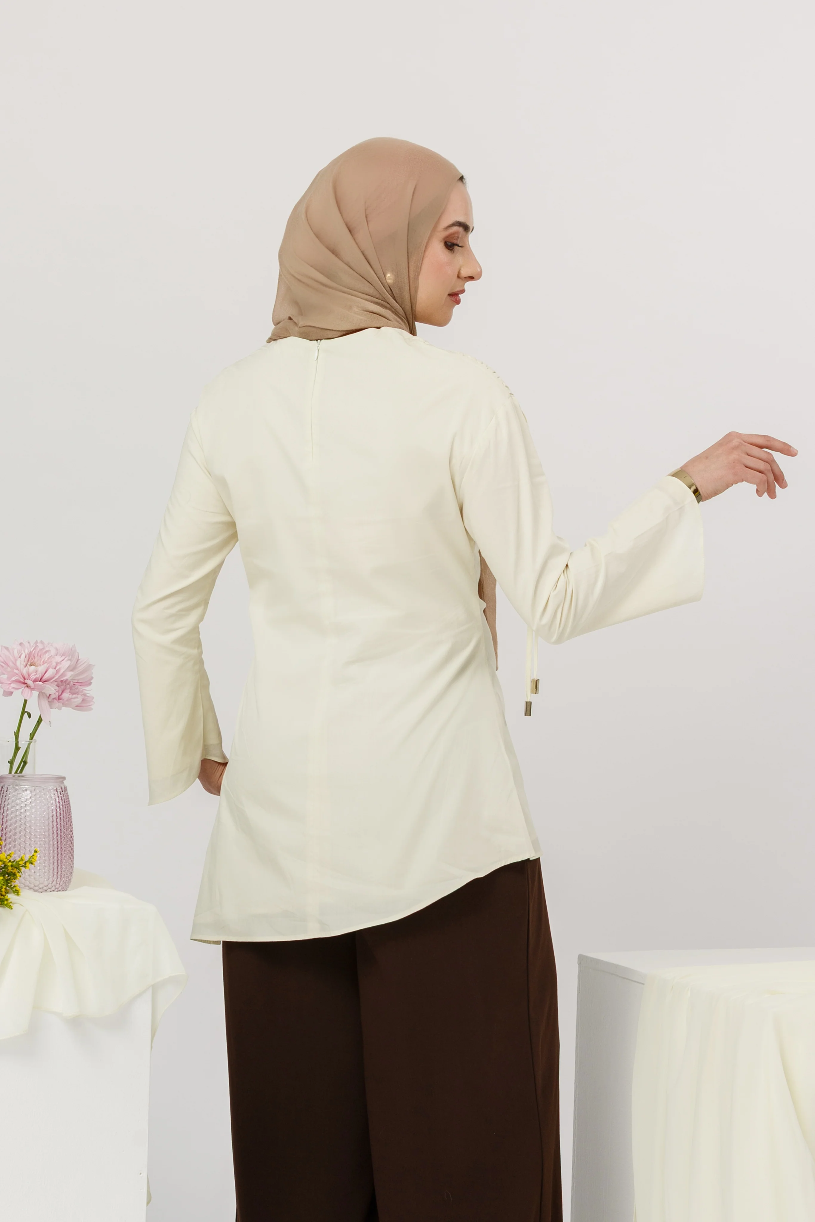 Buttercream Cotton Ruched Tunic - Final Sale - Image 6