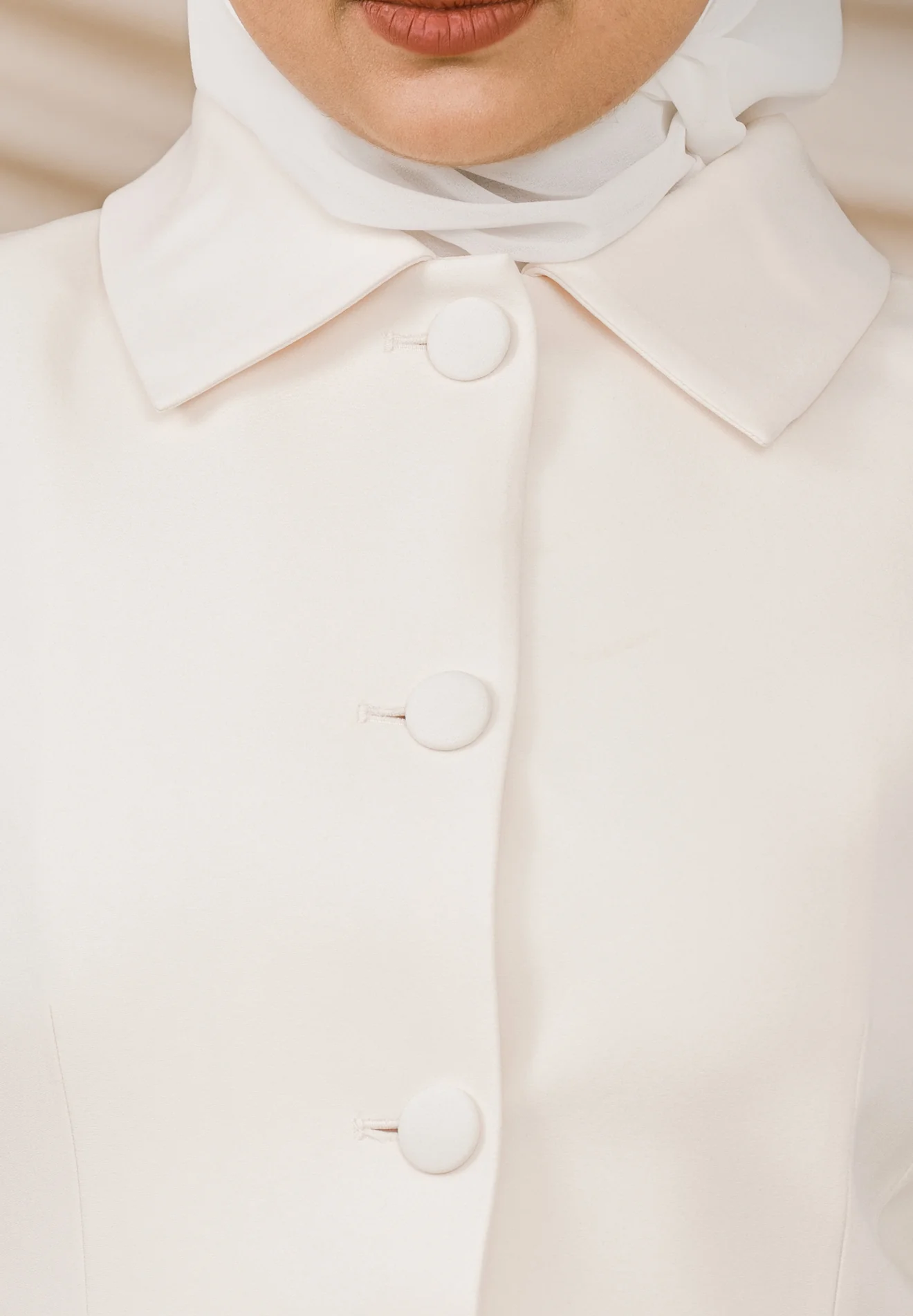 Cream Peplum Buttoned Blazer - Image 4