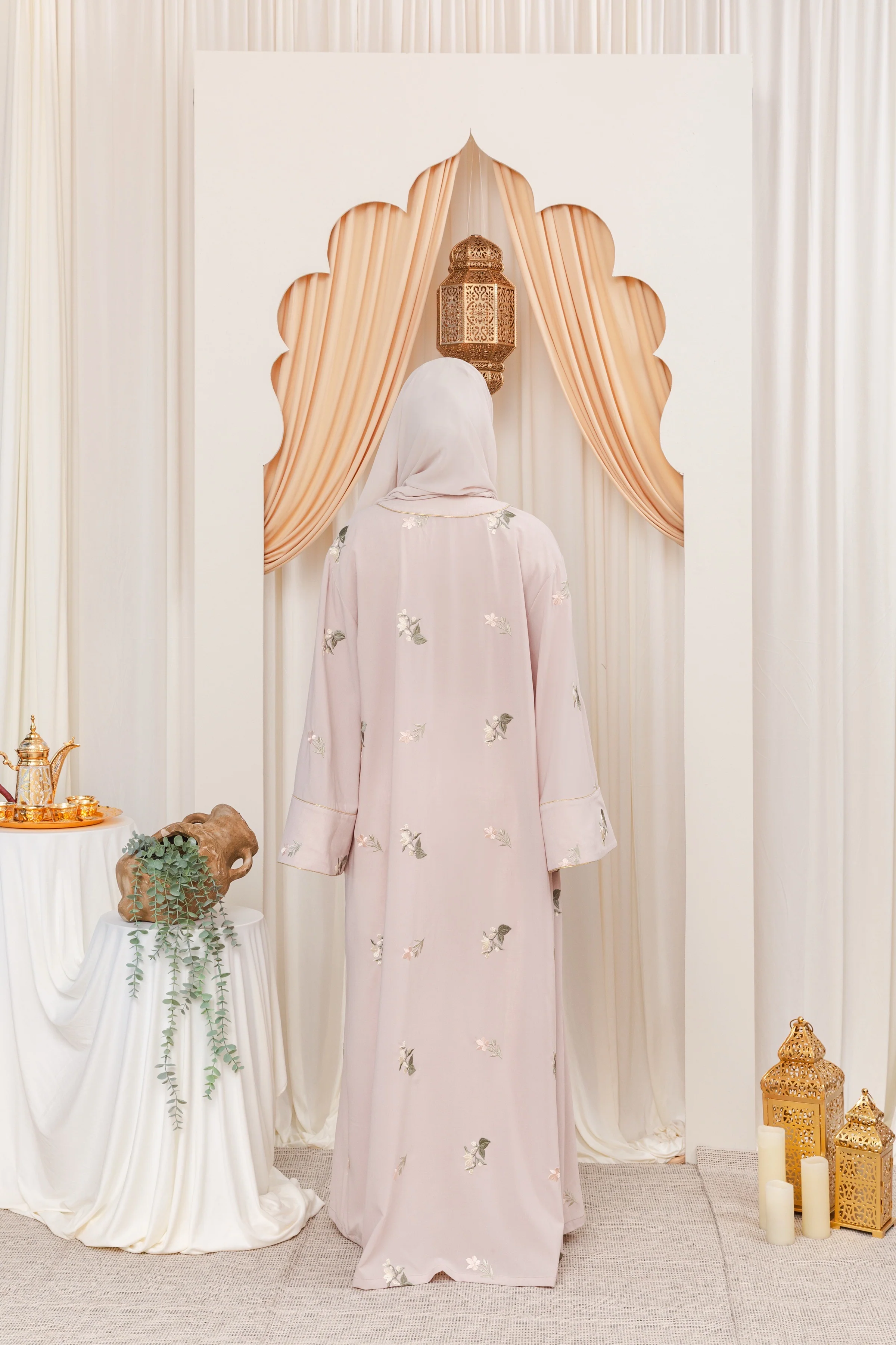 Mauve Pink Yasmin Embroidered Abaya - Image 7