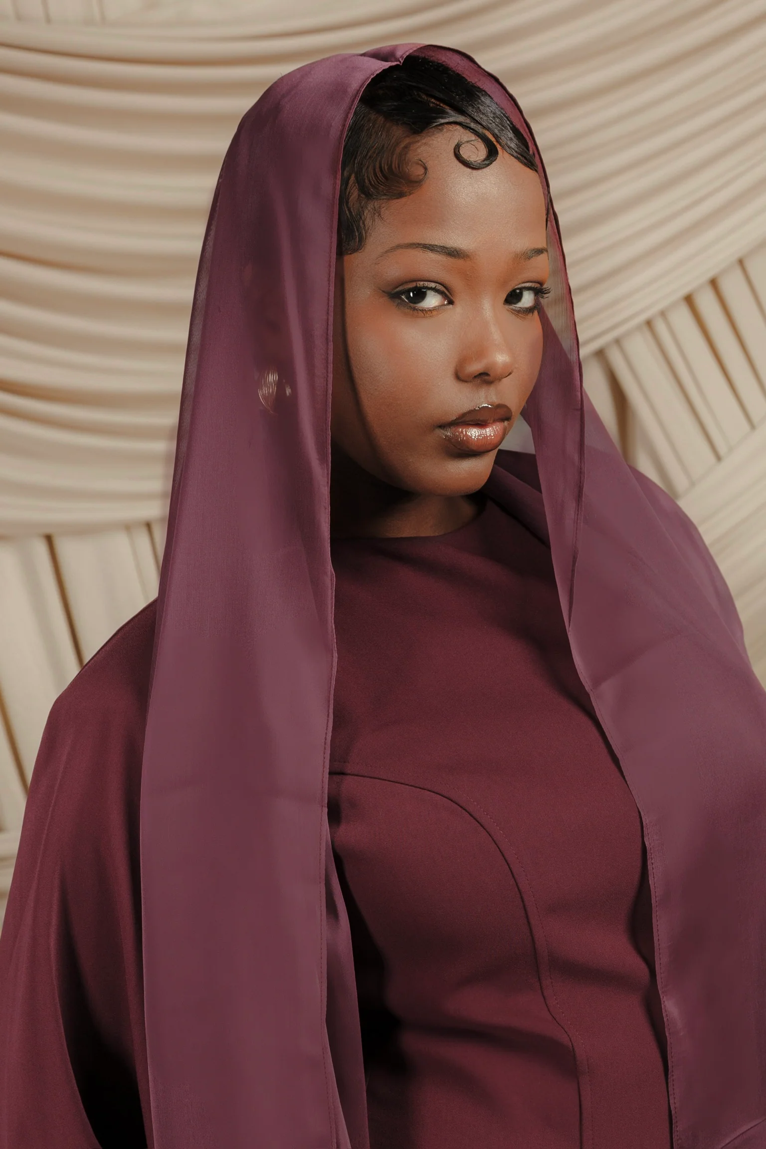 Plum Low Waisted Abaya Set (2 pcs)- Final Sale - Image 5