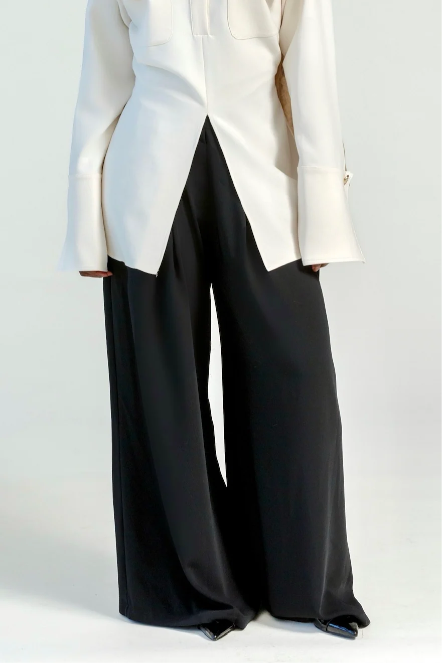 Black Signature SE Wide Leg Pants