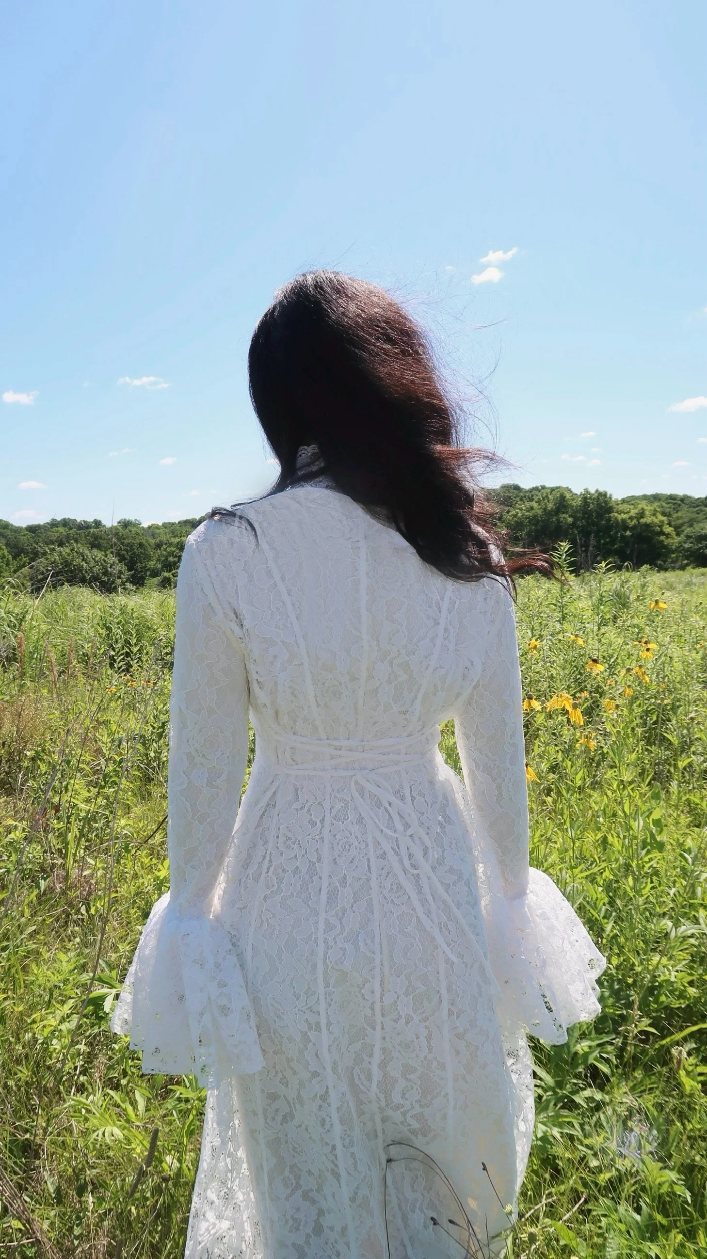 White Bell Sleeve Lace Dress - Image 4